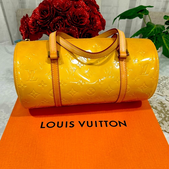 Louis Vuitton Handbags - ON Sale Louis Vuitton Authentic LV Vernis lemon 🍋